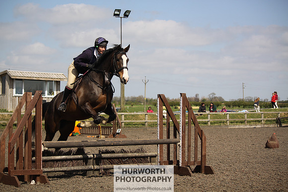 Hurworth Good Friday Show Cross 199