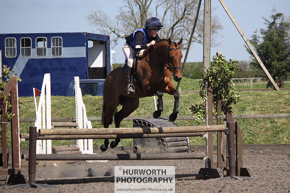 Hurworth Good Friday Show Cross 036