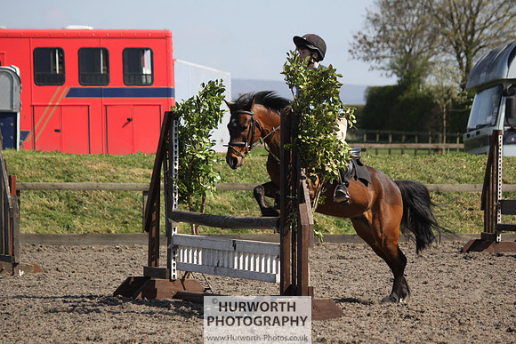 Hurworth Good Friday Show Cross 041