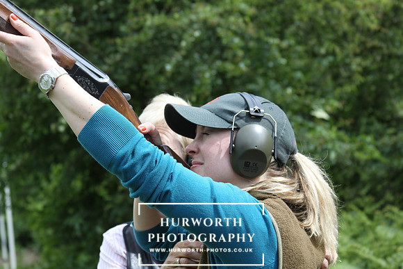Ladies Shooting 099
