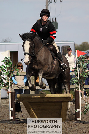 Hurworth Good Friday Show Cross 144