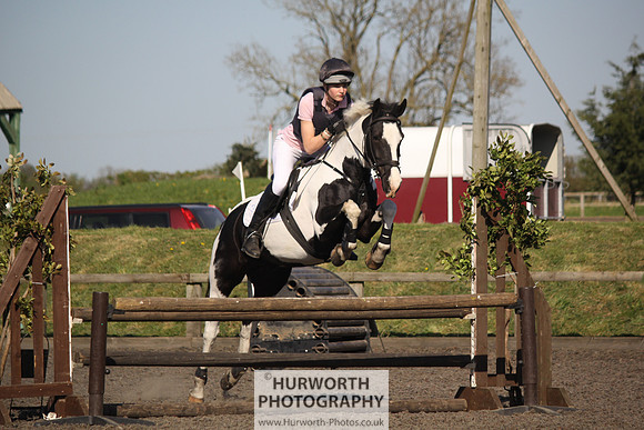 Hurworth Good Friday Show Cross 003