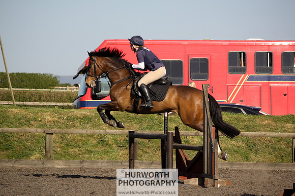 Hurworth Good Friday Show Cross 065