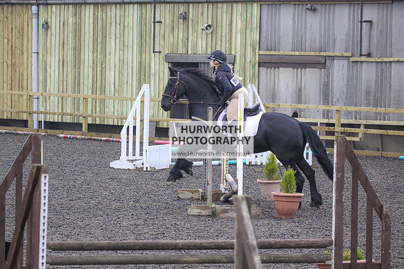 Hurworth Hunt Arena Show Cross 001