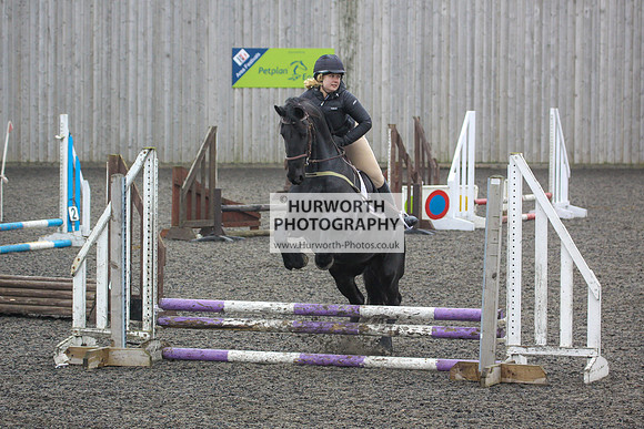 Hurworth Hunt Arena Show Cross 004