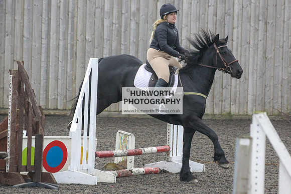 Hurworth Hunt Arena Show Cross 008