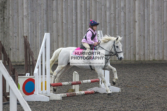 Hurworth Hunt Arena Show Cross 025