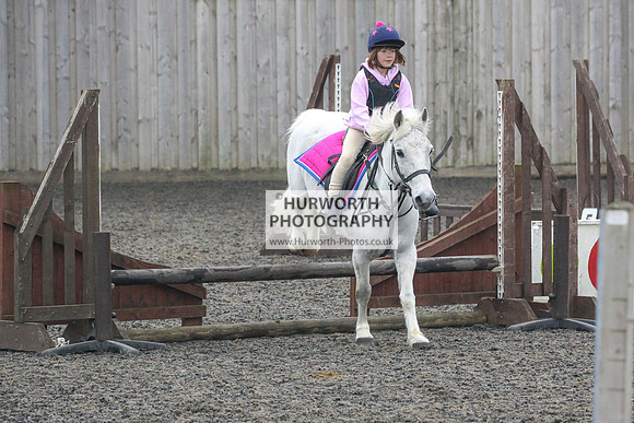Hurworth Hunt Arena Show Cross 030