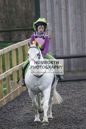 Hurworth Hunt Arena Show Cross 036