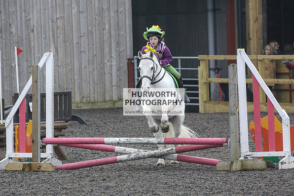 Hurworth Hunt Arena Show Cross 042