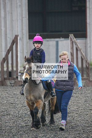 Hurworth Hunt Arena Show Cross 055