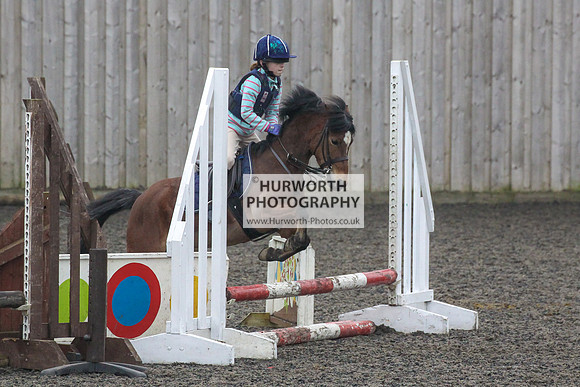 Hurworth Hunt Arena Show Cross 122
