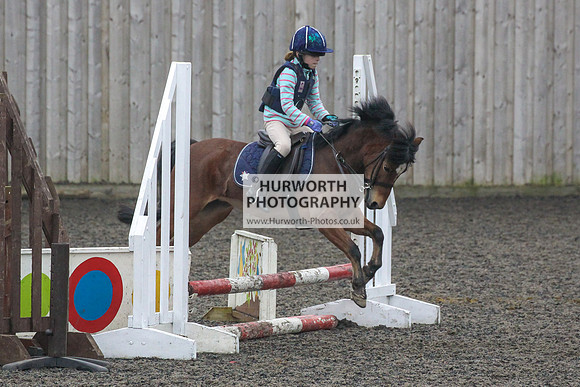 Hurworth Hunt Arena Show Cross 123