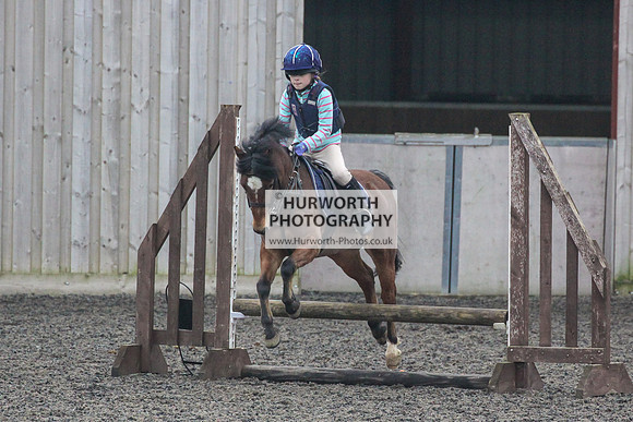 Hurworth Hunt Arena Show Cross 129