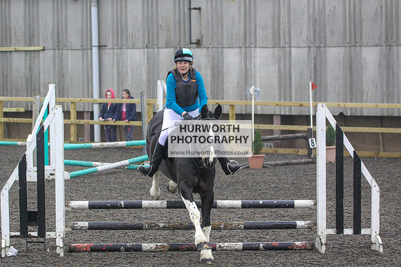 Hurworth Hunt Arena Show Cross 009