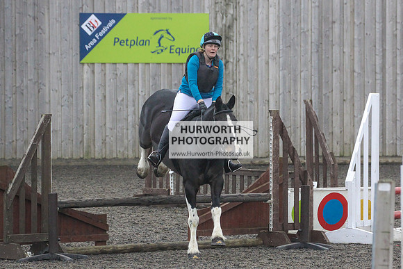 Hurworth Hunt Arena Show Cross 012