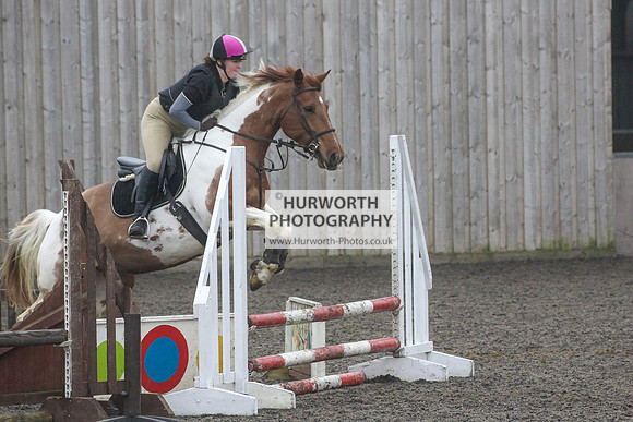 Hurworth Hunt Arena Show Cross 019