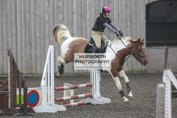 Hurworth Hunt Arena Show Cross 021