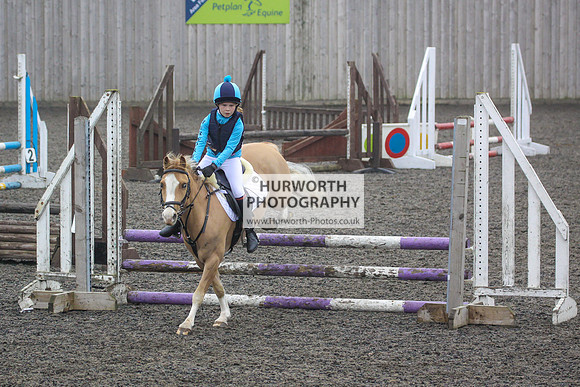 Hurworth Hunt Arena Show Cross 034