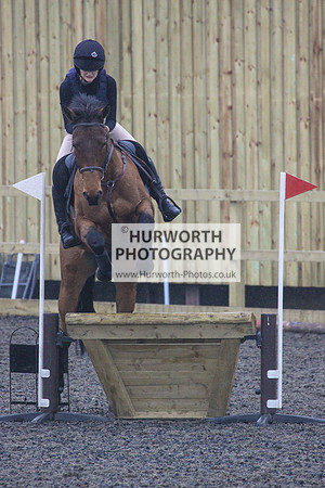 Hurworth Hunt Arena Show Cross 015