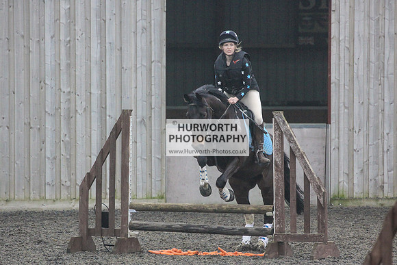 Hurworth Hunt Arena Show Cross 080