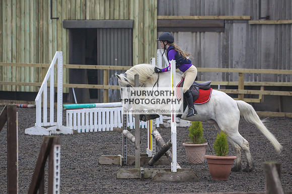 Hurworth Hunt Arena Show Cross 082