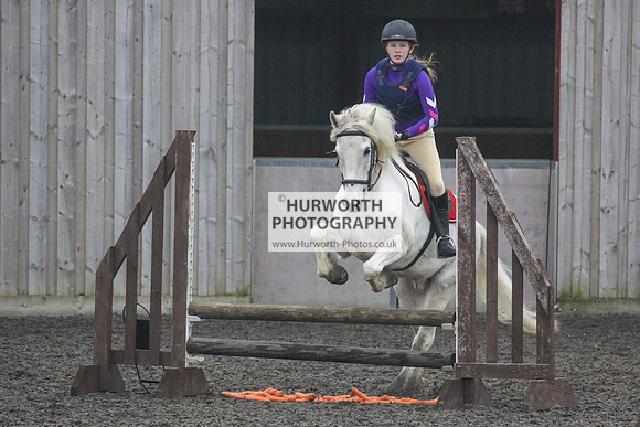 Hurworth Hunt Arena Show Cross 090