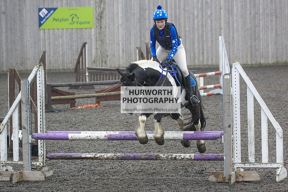 Hurworth Hunt Arena Show Cross 040