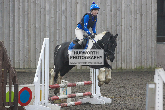 Hurworth Hunt Arena Show Cross 098