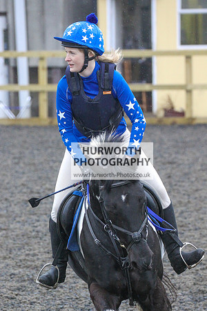 Hurworth Hunt Arena Show Cross 046