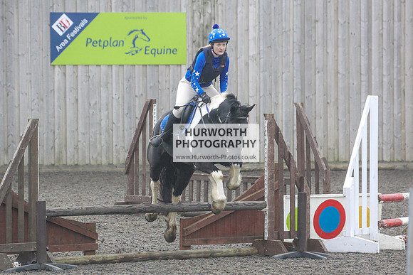 Hurworth Hunt Arena Show Cross 102