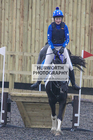 Hurworth Hunt Arena Show Cross 051