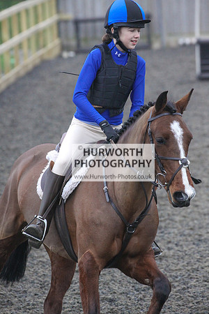 Hurworth Hunt Arena Show Cross 122