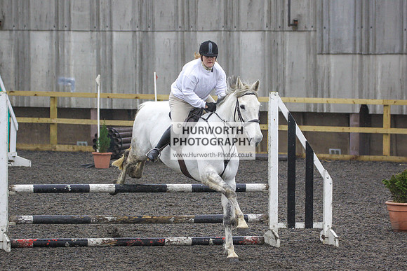 Hurworth Hunt Arena Show Cross 092