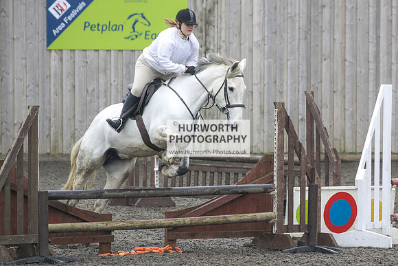 Hurworth Hunt Arena Show Cross 093