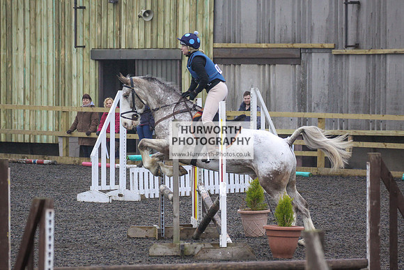 Hurworth Hunt Arena Show Cross 101