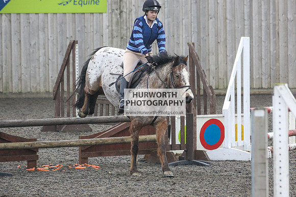 Hurworth Hunt Arena Show Cross 209