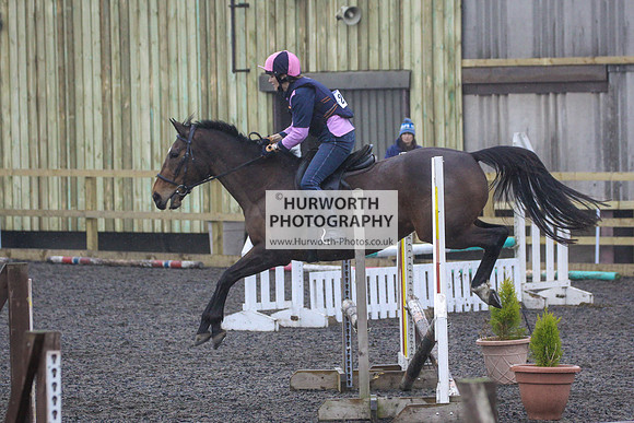 Hurworth Hunt Arena Show Cross 001