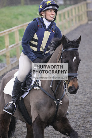 Hurworth Hunt Arena Show Cross 002