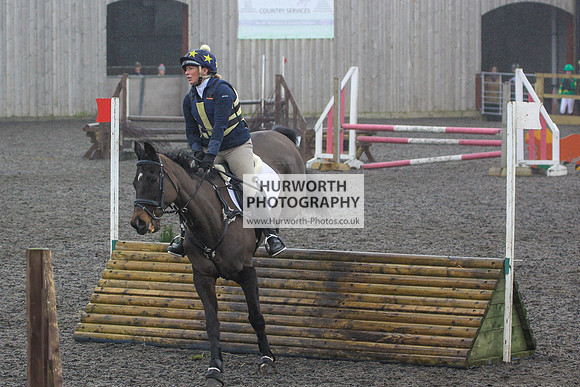 Hurworth Hunt Arena Show Cross 014