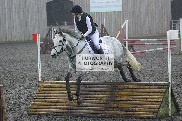 Hurworth Hunt Arena Show Cross 031