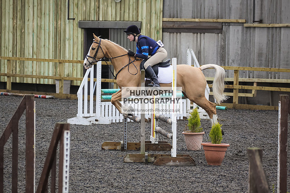 Hurworth Hunt Arena Show Cross 002