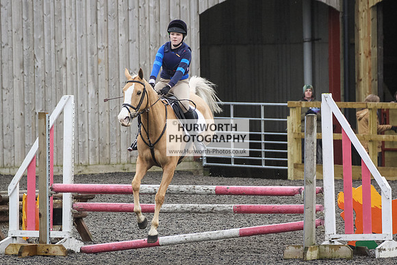 Hurworth Hunt Arena Show Cross 005