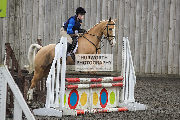 Hurworth Hunt Arena Show Cross 009