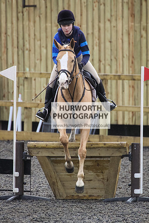 Hurworth Hunt Arena Show Cross 021