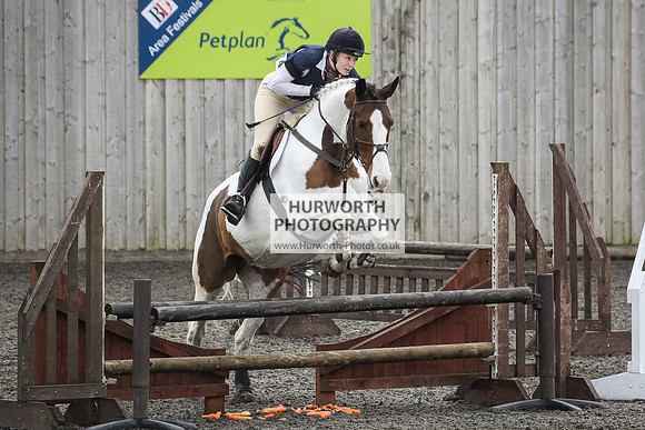 Hurworth Hunt Arena Show Cross 032