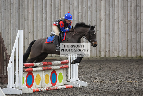 Hurworth Hunt Arena Show Cross 042