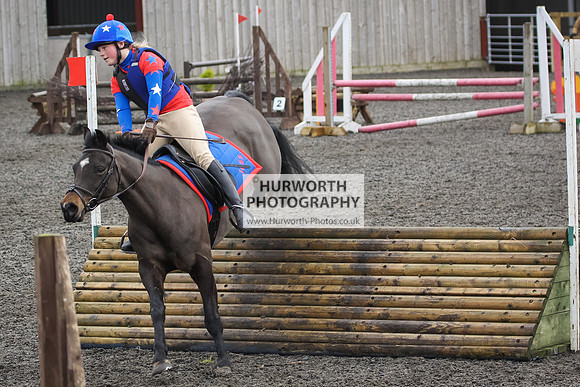 Hurworth Hunt Arena Show Cross 049