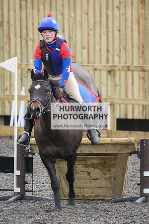 Hurworth Hunt Arena Show Cross 055