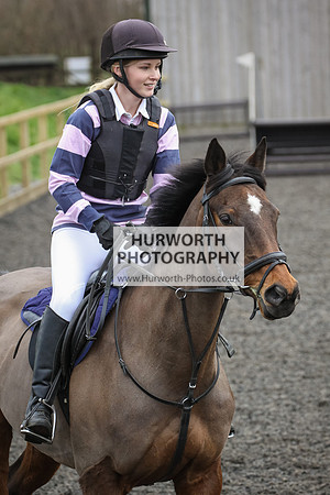 Hurworth Hunt Arena Show Cross 056